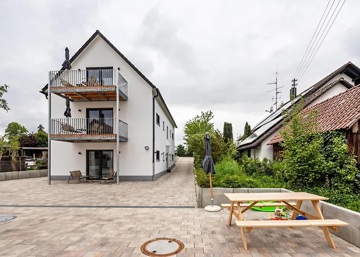 Parkside S4 - 8min Legoland *